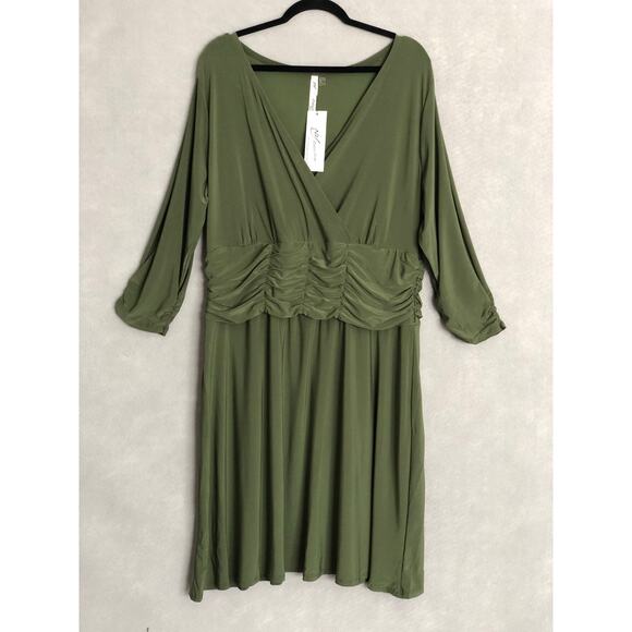 NY Collections Women's 2X V-Neck 3/4 Sleeve Be Slim Dress Olive NEW - Picture 1 of 8
